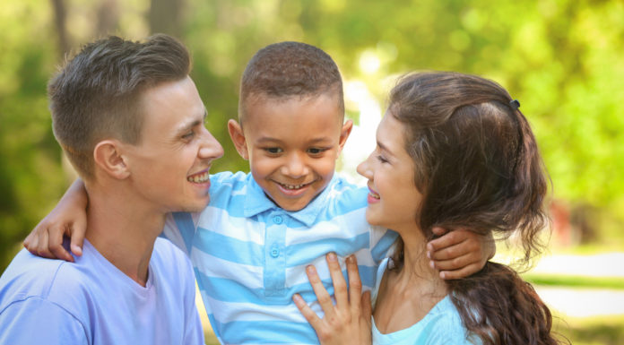 Afstand ter adoptie Samen Zwanger - Afstand ter adoptie