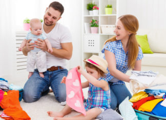 Checklist: Inpaklijst voor reizen met een baby Samen Zwanger - Checklist Inpaklijst voor reizen met een baby