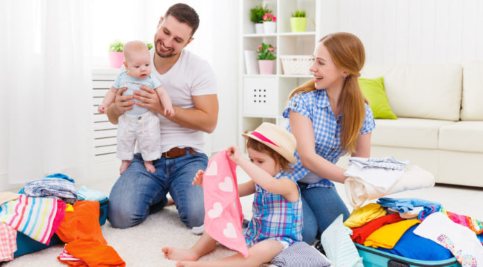 Checklist: Inpaklijst voor reizen met een baby Samen Zwanger - Checklist Inpaklijst voor reizen met een baby