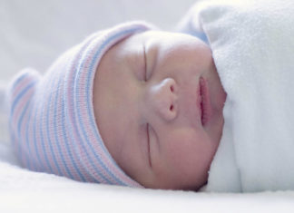 Eerste nacht met je pasgeboren baby Samen Zwanger - Eerste nacht met je pasgeboren baby