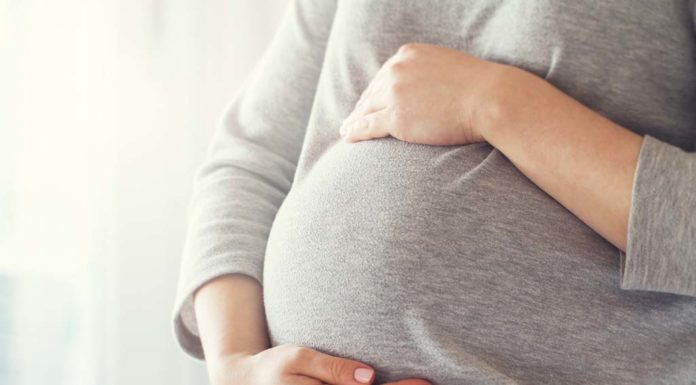 Gestreste moeder verandert babybrein tijdens zwangerschap