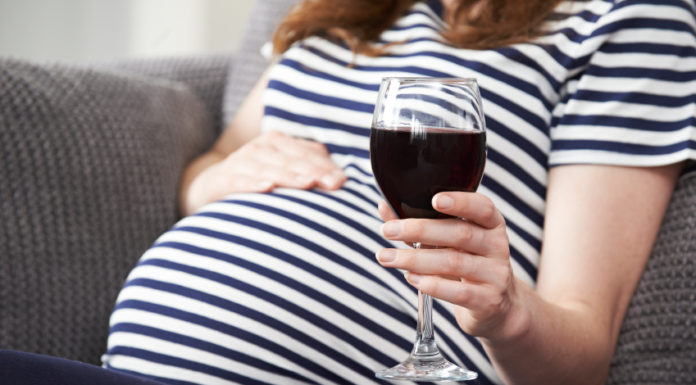 Alcohol vóór, tijdens en na de zwangerschap Samen Zwanger - Het nuttigen van alcohol vóór, tijdens en na de zwangerschap