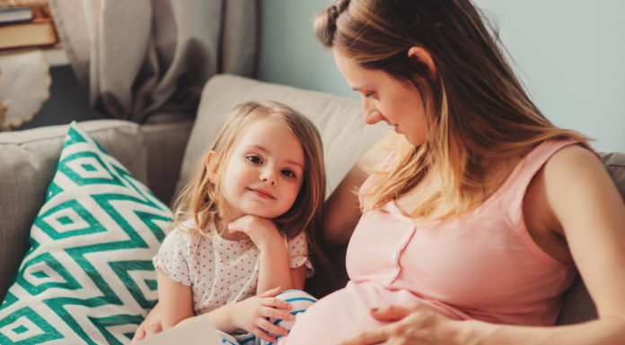 Je kind voorbereiden op de geboorte van zijn zusje of broertje Samen Zwanger - Je kind voorbereiden op de geboorte van zijn zusje of broertje