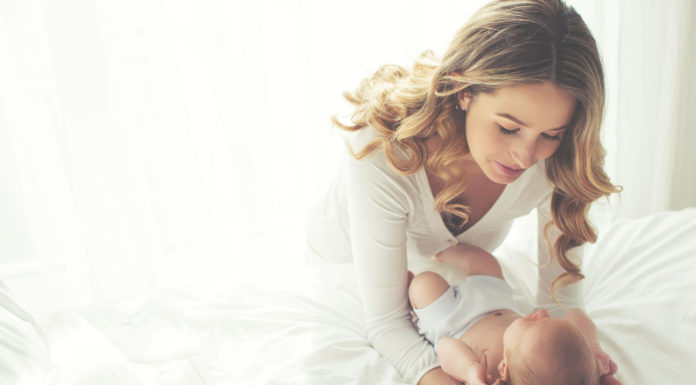 ’Baby niet veilig in ouderlijk bed’ Samen Zwanger - ’Baby niet veilig in ouderlijk bed’