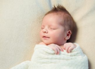 Baby geboren vier jaar nadat zijn ouders bij ongeval zijn omgekomen Samen Zwanger - Baby geboren vier jaar nadat zijn ouders bij ongeval zijn omgekomen