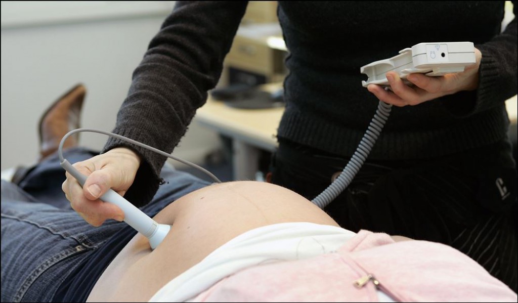 Samen Zwanger - Hogere kans op zwangerschap na spoelen eileiders met olie