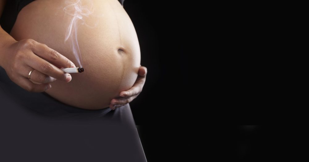 Samen Zwanger - Roken tijdens zwangerschap doodt jaarlijks 60 baby's klopt dit wel
