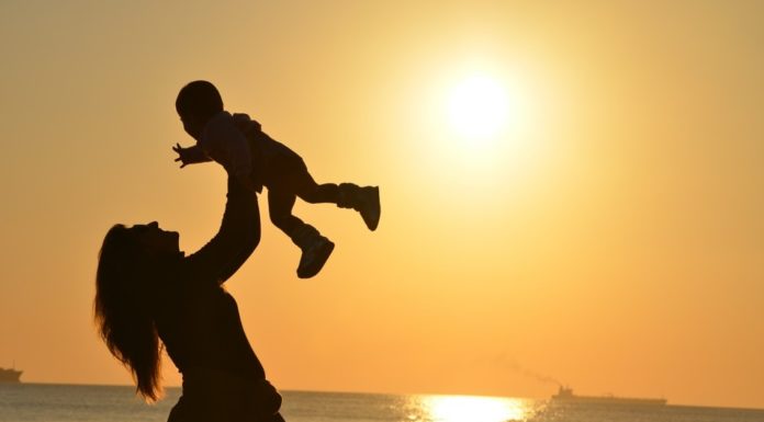 Pas na zes maanden genieten van moederschap? Samen Zwanger - Pas na zes maanden genieten van moederschap