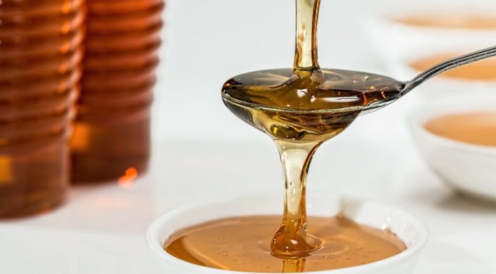 Kinderen onder de 1 jaar mogen geen honing eten Samen Zwanger - Kinderen onder de 1 jaar mogen geen honing eten