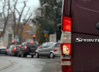 Lang forenzen niet goed voor ongeboren baby Samen Zwanger - Lang forenzen niet goed voor ongeboren baby