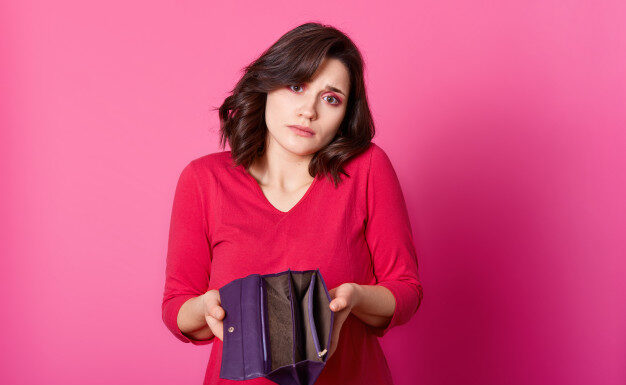 Het eerste kind halveert het inkomen van de moeder in 7 jaar Samen Zwanger - Het eerste kind halveert het inkomen van de moeder in 7 jaar