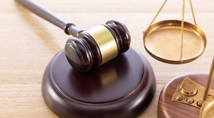 Naar de rechter omdat je je kind genderneutraal wilt opvoeden Samen-Zwanger-Naar de rechter omdat je je kind genderneutraal wilt opvoeden