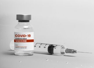 Geen melkproductie meer na de eerste corona vaccinatie Samen Zwanger - Geen melkproductie meer na de eerste corona vaccinatie