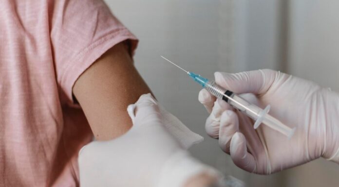 Eerste kamer stemt voorstel D66 weg om ongevaccineerde kinderen te weigeren bij opvang Samen Zwanger - Eerste kamer stemt voorstel D66 weg om ongevaccineerde kinderen te weigeren bij opvang